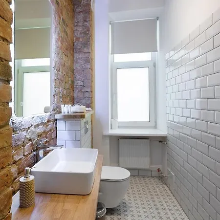 Brivibas House Design In City Center 3* Riga