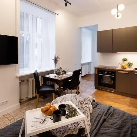 Aparthotel Brivibas House Design In City Center 3*