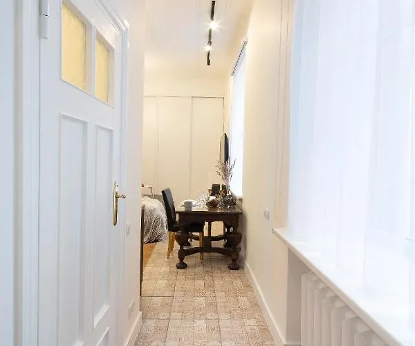 Aparthotel Brivibas House Design In City Center 3*