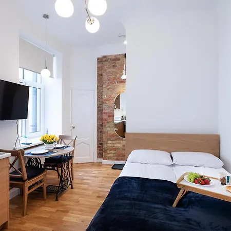 Brivibas House Design In City Center 3* Рига