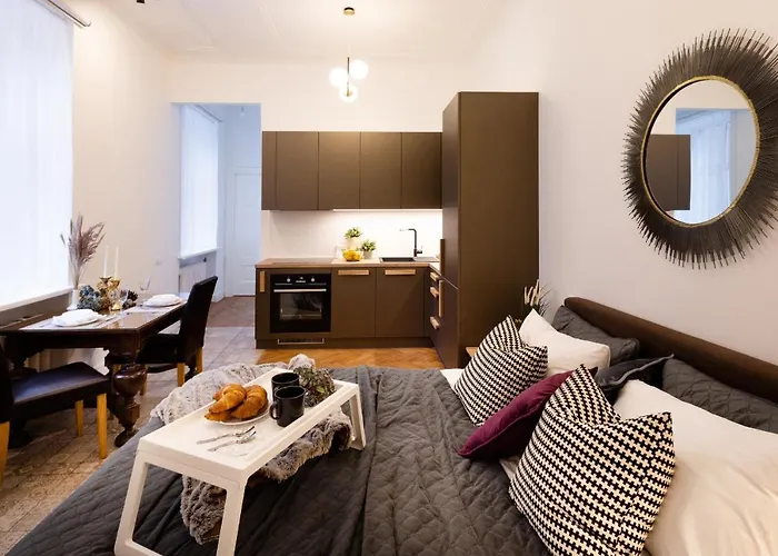 Ξενοδοχείο με διαμερίσματα Brivibas House Design In City Center 3*