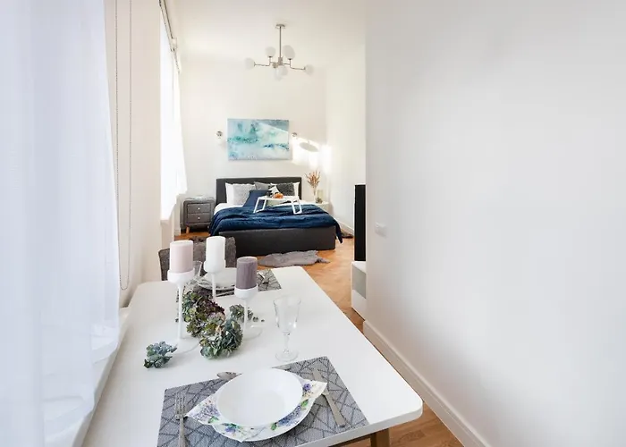 Ξενοδοχείο με διαμερίσματα Brivibas House Design In City Center