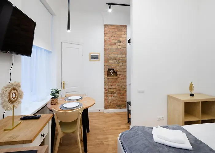 Brivibas House Design In City Center 3*