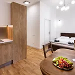 아파트호텔 Brivibas House Design In City Center 리가