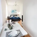 아파트호텔 Brivibas House Design In City Center