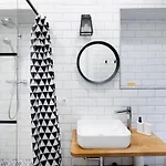 Brivibas House Design In City Center 아파트호텔 3*