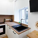 Brivibas House Design In City Center 3* 리가