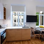 Brivibas House Design In City Center 아파트호텔 리가